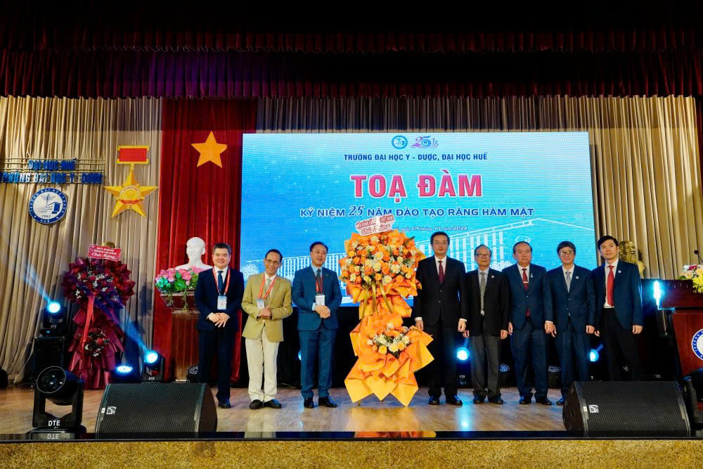 Kỷ niệm 25 năm Đào tạo Răng – Hàm – Mặt Trường Đại học Y – Dược, Đại học Huế