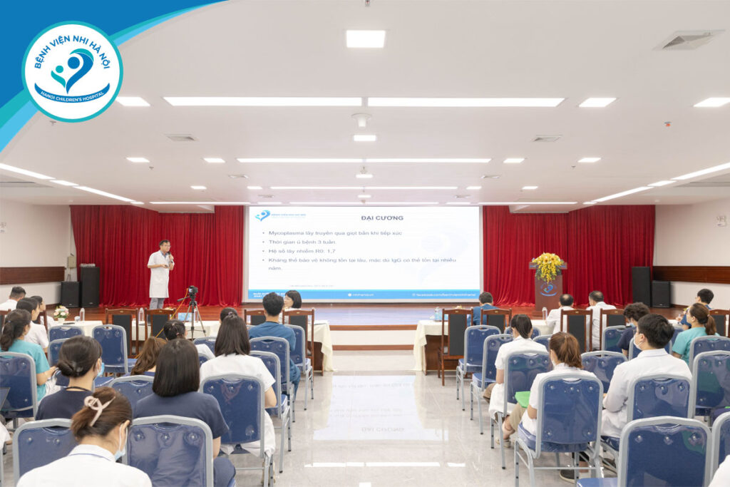 Hội thảo khoa học về Điều trị tối ưu một số bệnh lý truyền nhiễm ở trẻ em