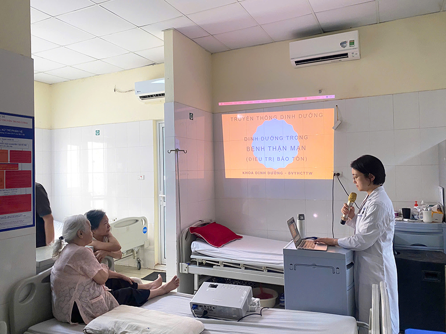 Hướng dẫn chế độ ăn cho bệnh nhân bệnh thận mạn (CKD) điều trị bảo tồn