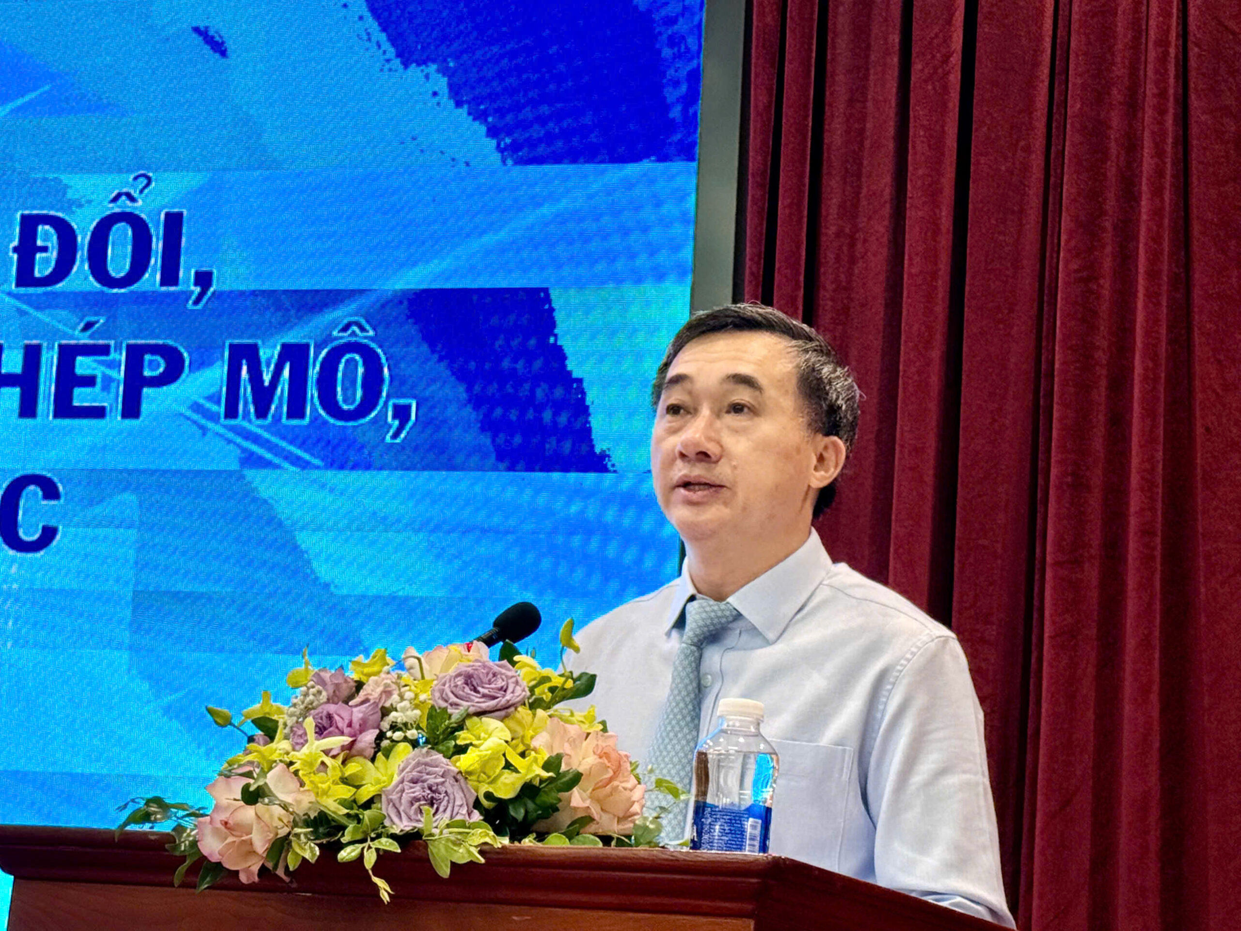 Hội thảo “Đóng góp ý kiến vào dự thảo Luật sửa đổi, bổ sung một số điều của Luật Hiến, lấy, ghép mô, bộ phận cơ thể người và hiến lấy xác”