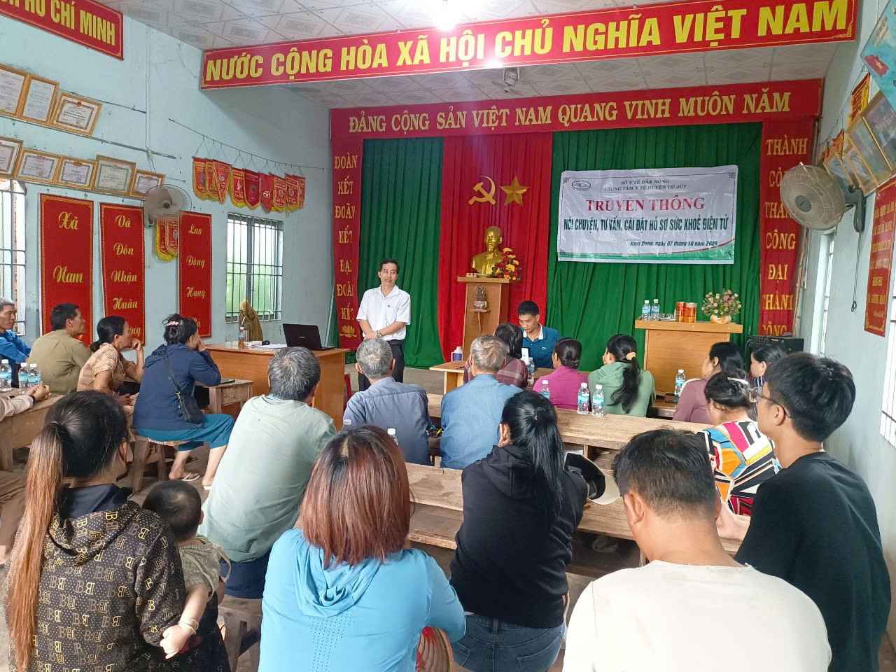 Ngành Y tế thực hiện hiệu quả Chương trình Mục tiêu quốc gia xây dựng nông thôn mới