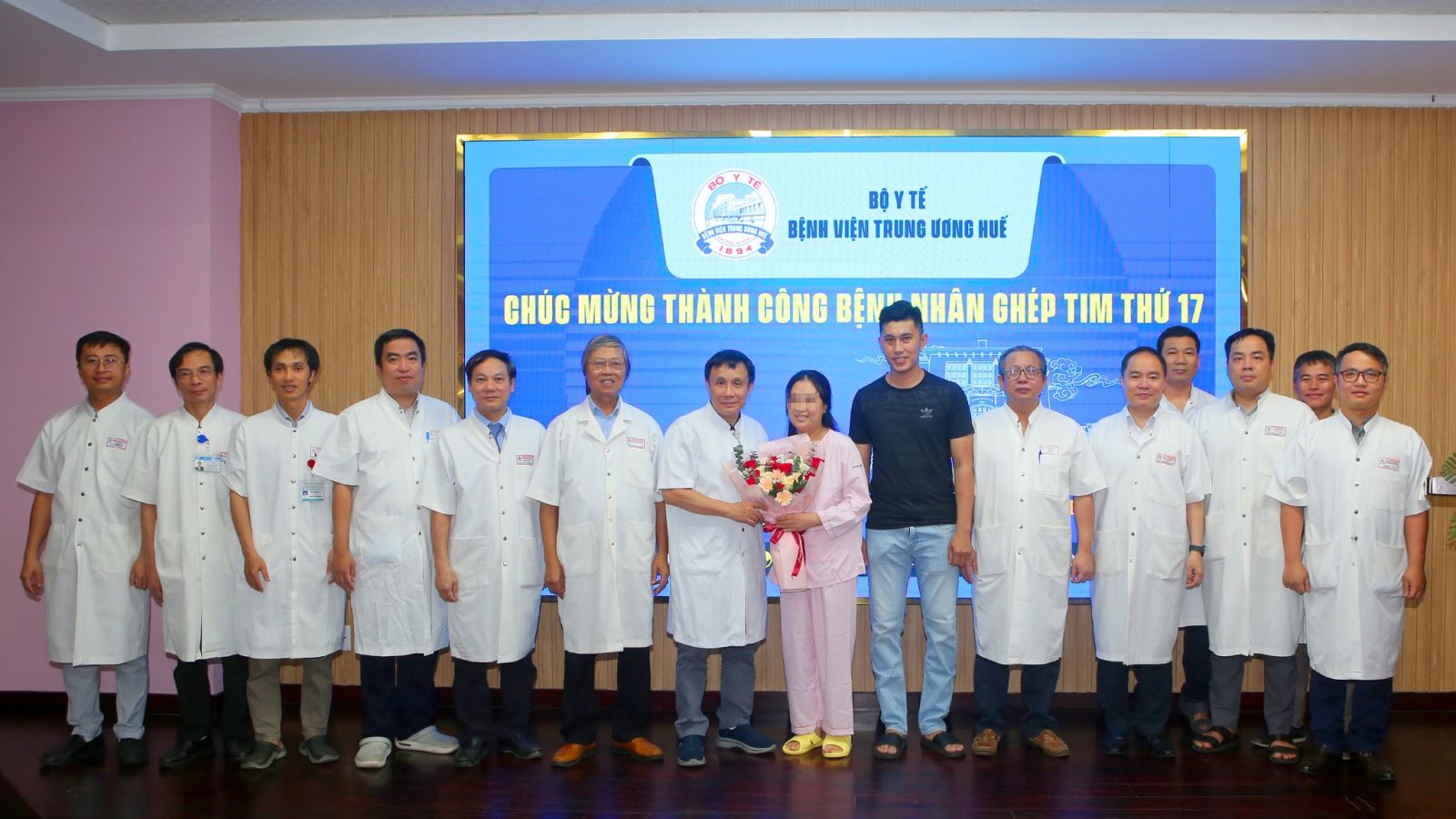 BỆNH NHÂN GHÉP TIM THỨ 17 CỦA BVTW HUẾ XUẤT VIỆN