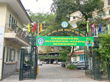 VIỆN SỨC KHỎE NGHỀ NGHIỆP VÀ MÔI TRƯỜNG HƯỞNG ỨNG NGÀY MÔI TRƯỜNG THẾ GIỚI 5/6/2025 VỚI CHỦ ĐỀ “CHỐNG Ô NHIỄM NHỰA”