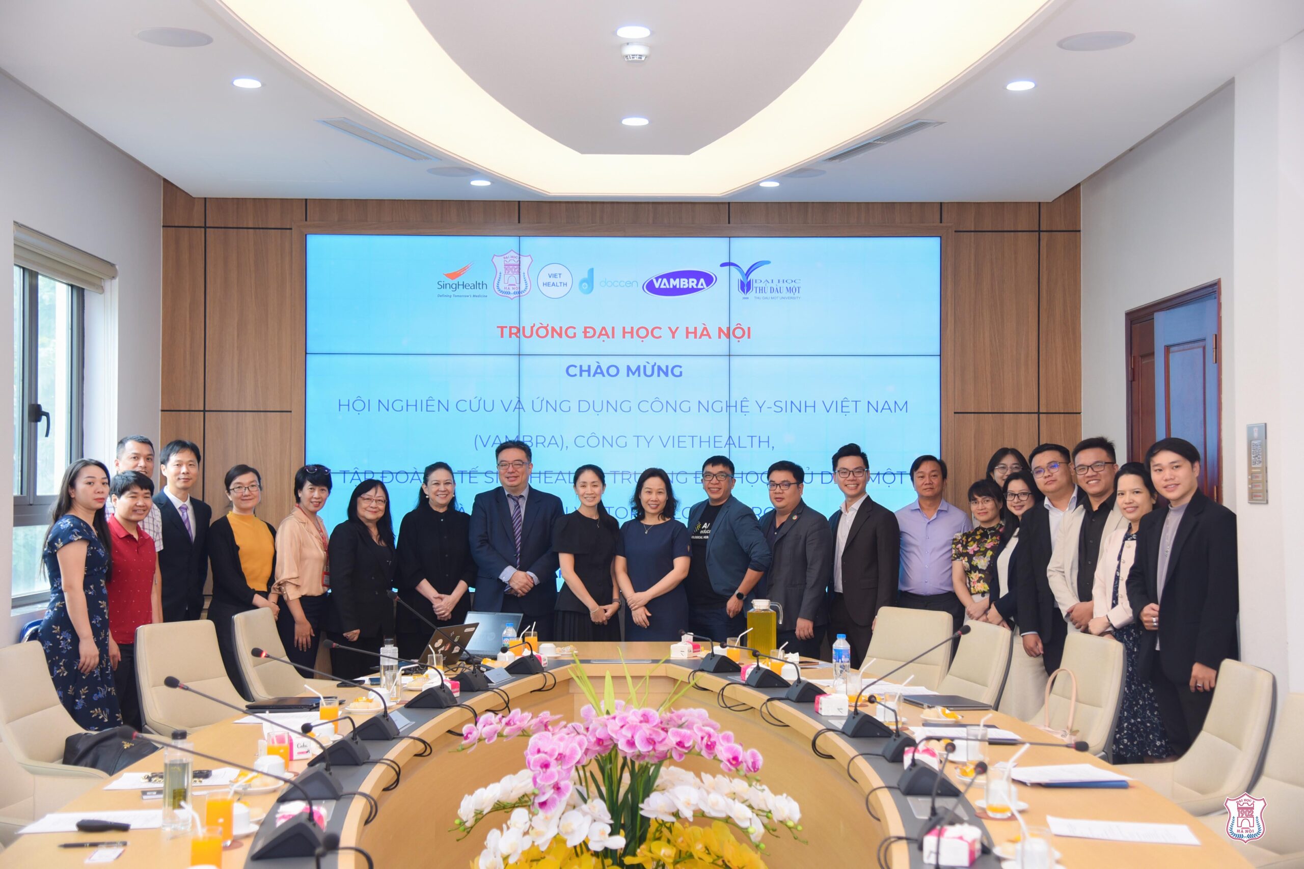 Tăng cường hợp tác triển khai ứng dụng trí tuệ nhân tạo trong y tế tại Trường Đại học Y Hà Nội