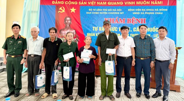 Khám sức khỏe miễn phí cho các đối tượng chính sách hướng tới kỷ niệm ngày thương binh liệt sĩ 27/7