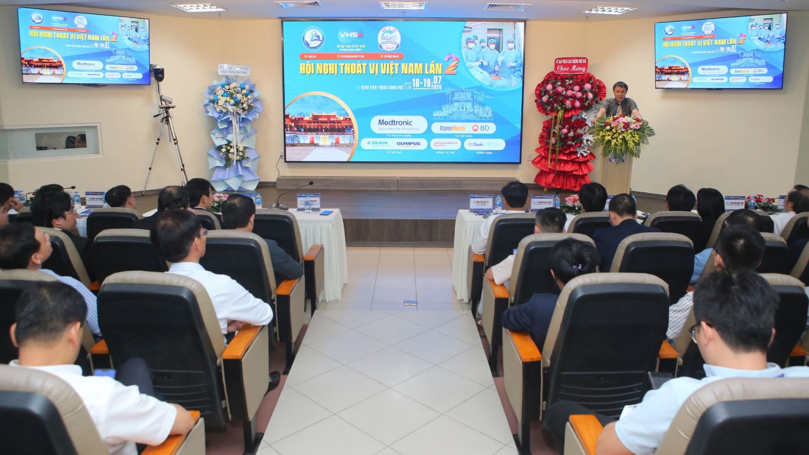 HỘI NGHỊ THOÁT VỊ VIỆT NAM LẦN II ĐƯỢC TỔ CHỨC TẠI BVTW HUẾ