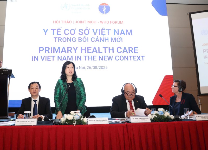 Bộ trưởng Bộ Y tế Đào Hồng Lan đồng chủ trì Hội thảo Y tế cơ sở Việt Nam trong bối cảnh mới