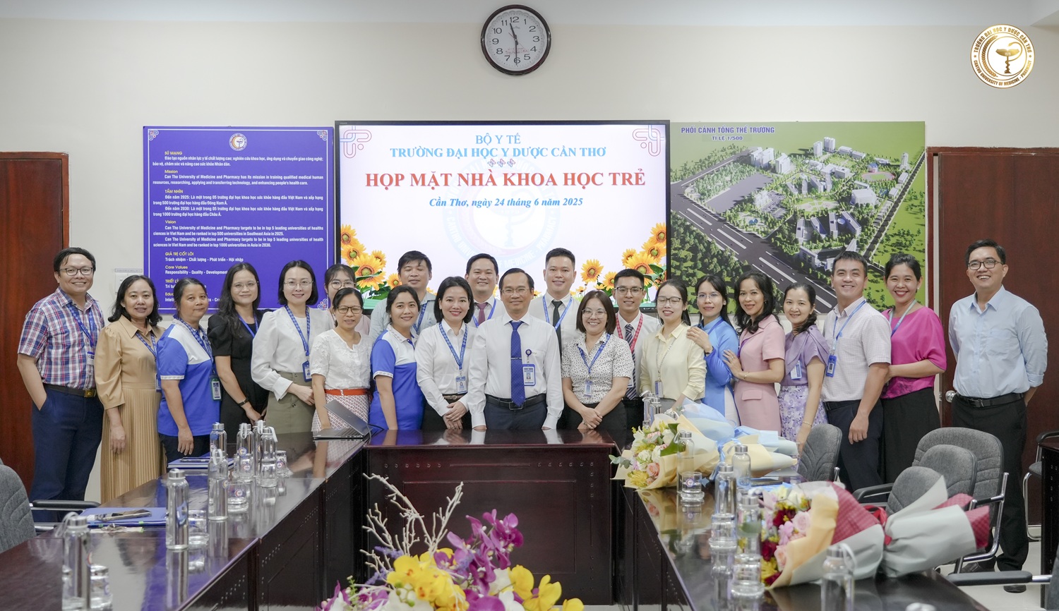 Trường Đại học Y Dược Cần Thơ đẩy mạnh phát triển khoa học – công nghệ, thu hút nhân tài
