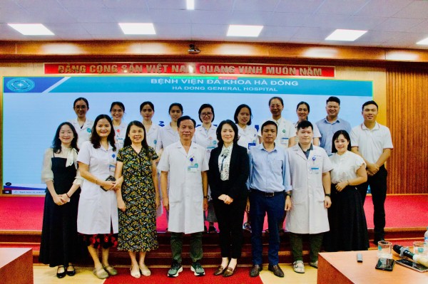 Hội thảo Khoa học Nội tiết Điều trị toàn diện cho bệnh nhân: Từ nội tiết đến tim mạch và chuyển hóa tại Bệnh viện Đa khoa Hà Đông quy tụ các chuyên gia đầu ngành