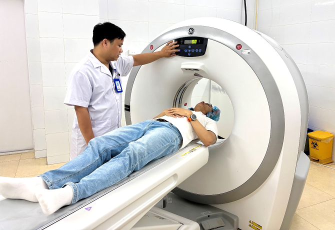 Máy chụp cắt lớp vi tính 32 lát cắt – Bước tiến trong chẩn đoán và điều trị tại BVĐK Vân Đình
