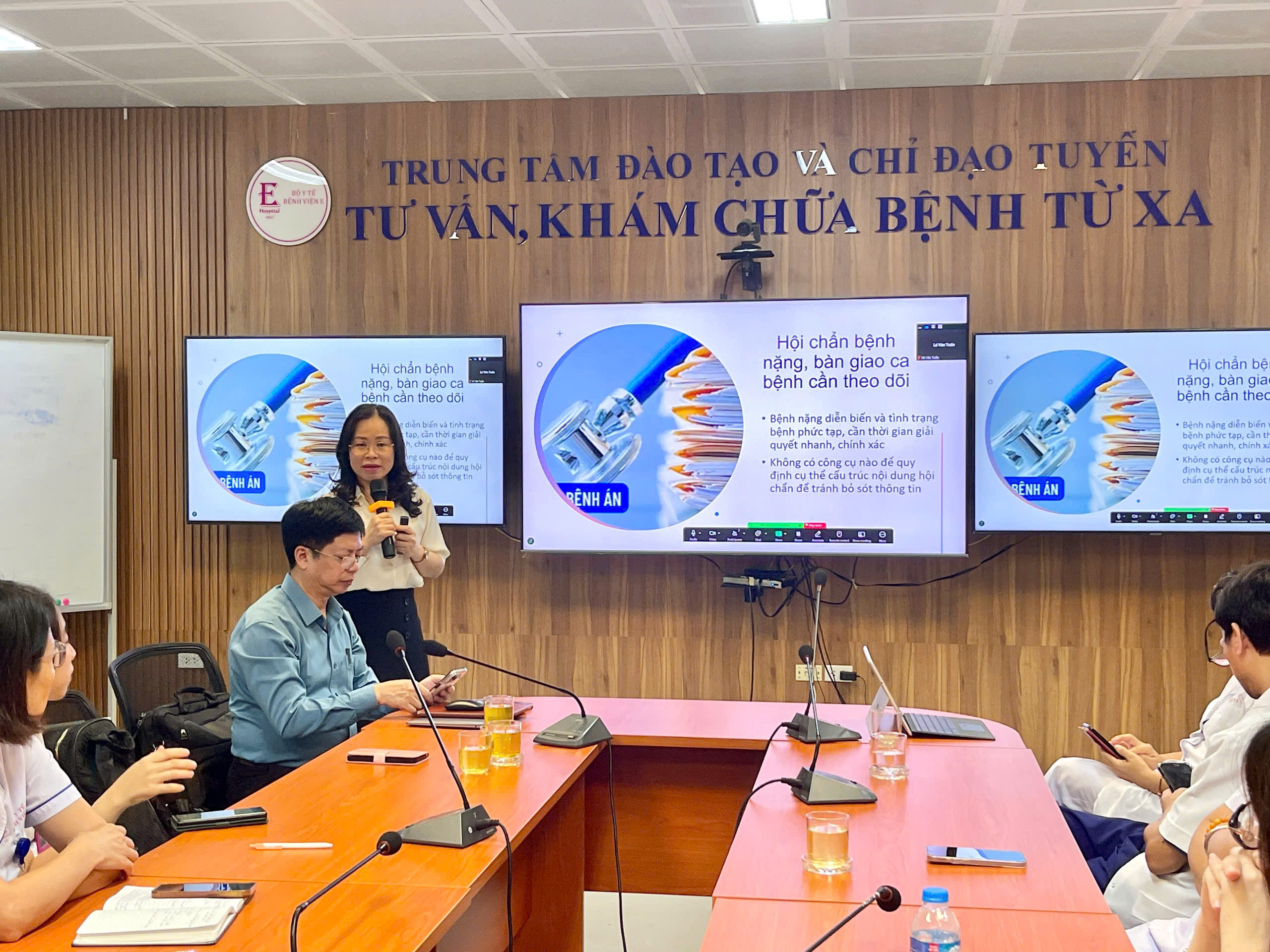 TẬP HUẤN ỨNG DỤNG BỘ CÔNG CỤ SBAR TRONG GIAO TIẾP, TRUYỀN ĐẠT THÔNG TIN TRONG CHĂM SÓC VÀ ĐIỀU TRỊ