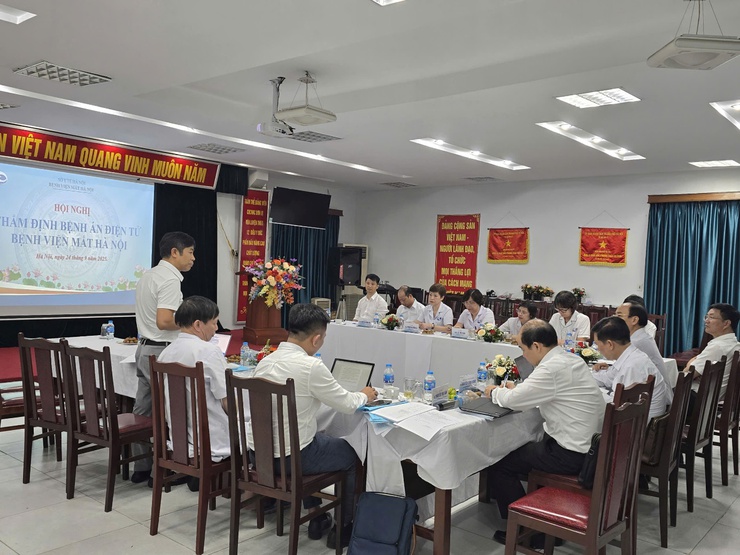 Bệnh viện Mắt Hà Nội thẩm định bệnh án điện tử góp phần nâng cao chất lượng quản lý, khám chữa bệnh