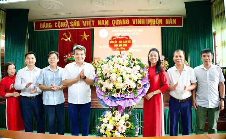 Khoa Y học cổ truyền Bệnh viện đa khoa Vân Đình: 20 năm kiên trì kiến tạo – Vững bước hội nhập và phát triển