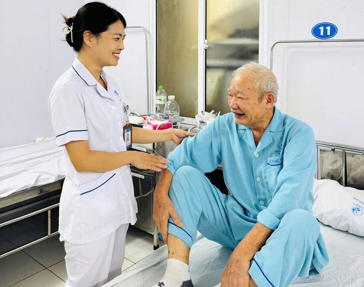 BVĐK Hoè Nhai: Tự hào nghề Điều dưỡng