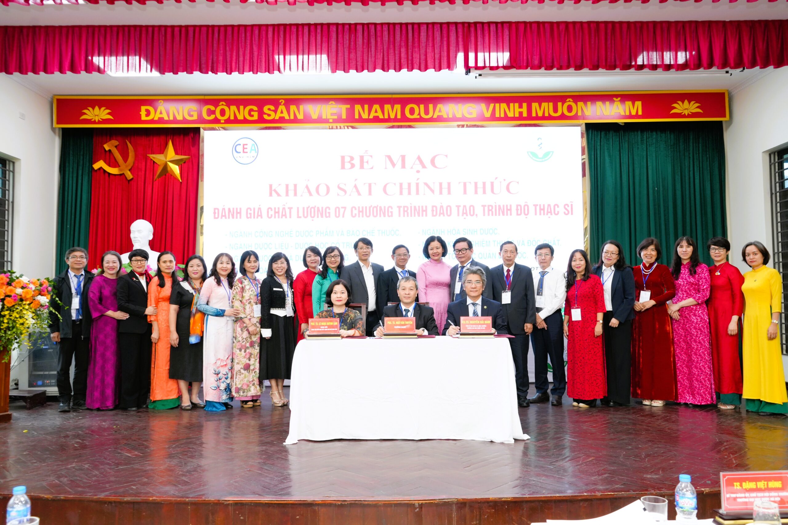 BẾ MẠC ĐỢT KHẢO SÁT CHÍNH THỨC ĐÁNH GIÁ NGOÀI 07 CHƯƠNG TRÌNH ĐÀO TẠO TRÌNH ĐỘ THẠC SĨ