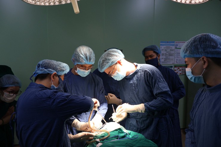 BVĐK Ba Vì làm chủ kỹ thuật cao, đẩy mạnh nghiên cứu khoa học vững bước phát triển vì người bệnh