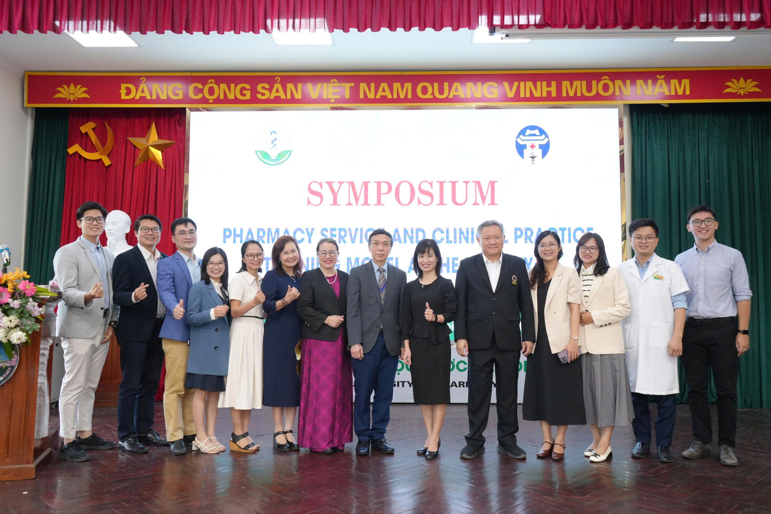 HỘI THẢO “DỊCH VỤ DƯỢC VÀ ĐÀO TẠO THỰC HÀNH LÂM SÀNG TẠI CƠ SỞ”