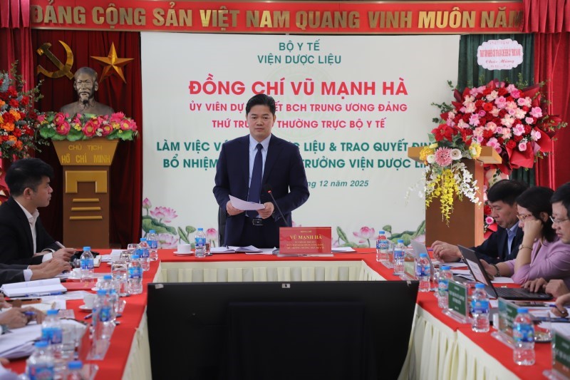 Thứ trưởng Thường trực Bộ Y tế Vũ Mạnh Hà: Viện Dược liệu cần “Đổi mới, chuyên sâu, trọng điểm, hiệu quả”