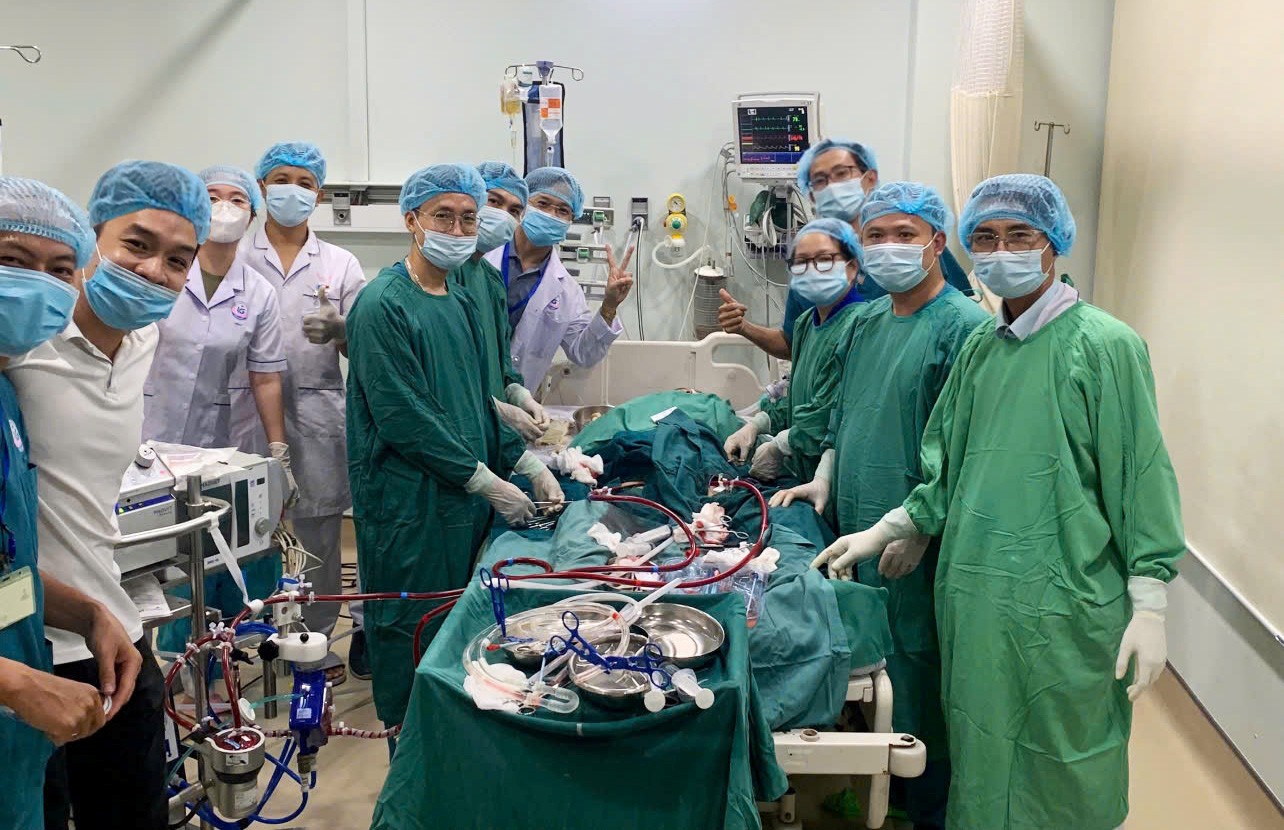 Bệnh viện Đa khoa Kiên Giang: CỨU SỐNG BỆNH NHÂN VIÊM CƠ TIM CẤP BẰNG KỸ THUẬT ECMO CHUYÊN SÂU