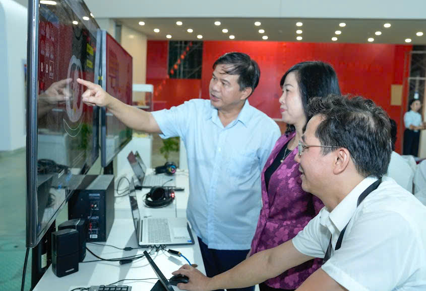 Bạch Mai 2025: Kỳ tích số hóa và cuộc cách mạng “Bệnh viện không giấy tờ”