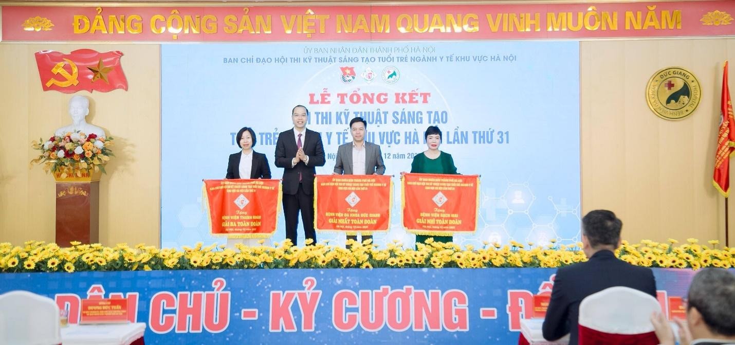 19 GIẢI NHẤT – DẤU ẤN NỔI BẬT TẠI HỘI THI KỸ THUẬT SÁNG TẠO TUỔI TRẺ NGÀNH Y TẾ THỦ ĐÔ LẦN THỨ 31 DO BVĐK ĐỨC GIANG ĐĂNG CAI TỔ CHỨC