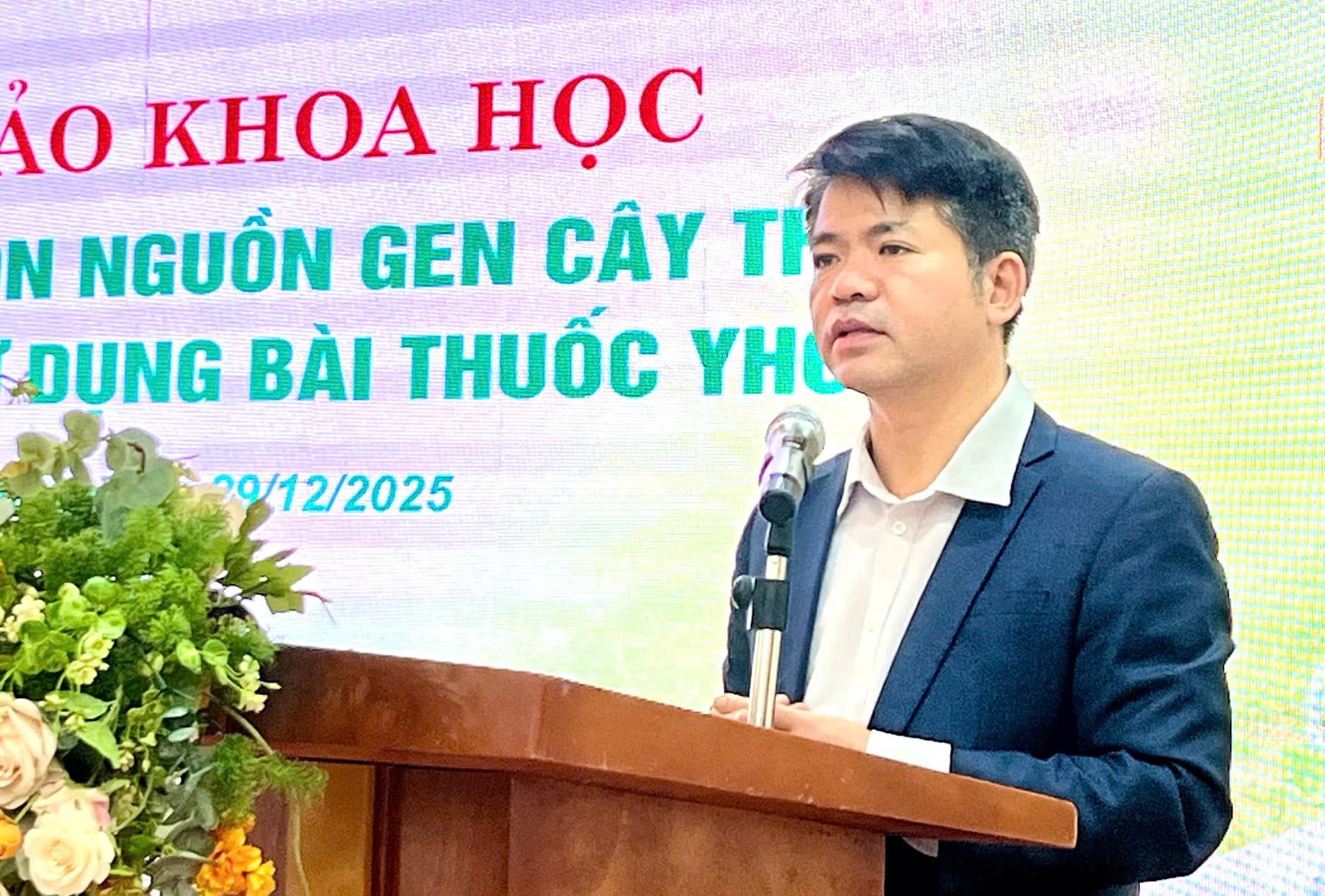 HỘI THẢO CÔNG TÁC BẢO TỒN CÂY THUỐC QUÝ VÀ TRI THỨC SỬ DỤNG BÀI THUỐC Y HỌC CỔ TRUYỀN