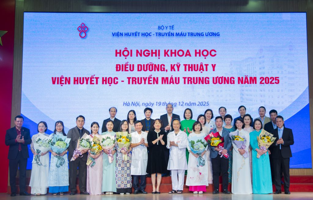 Nhiều báo cáo có chất lượng tại Hội nghị khoa học Điều dưỡng, kỹ thuật y năm 2025