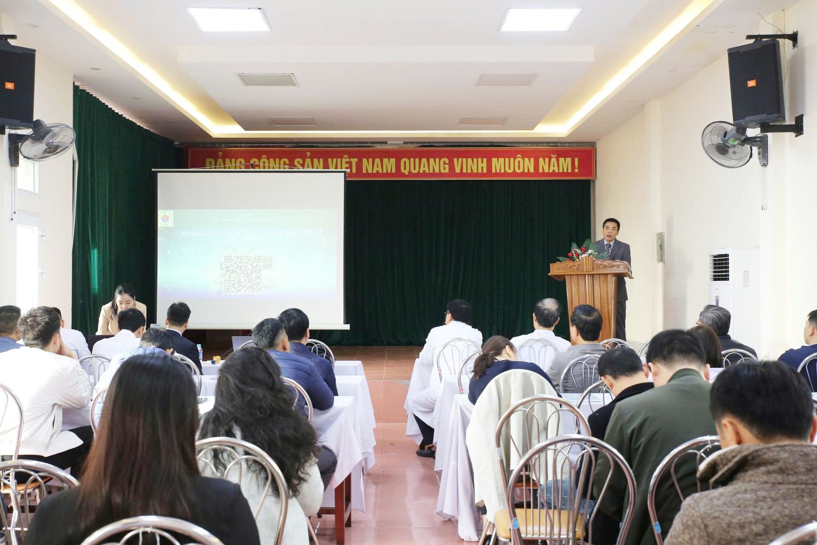 Tập huấn quản lý trang thiết bị y tế tại các cơ sở y tế Hà Tĩnh