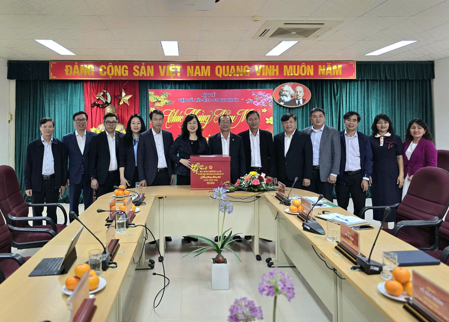 Bộ trưởng Bộ Y tế Đào Hồng Lan thăm, làm việc tại các đơn vị y tế ở trên địa bàn tỉnh Gia Lai