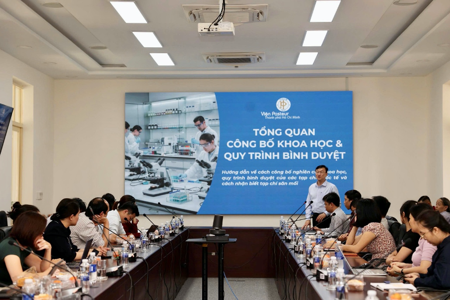VIỆN PASTEUR THÀNH PHỐ HỒ CHÍ MINH TỔ CHỨC SINH HOẠT KHOA HỌC CHUYÊN ĐỀ “TỔNG QUAN CÔNG BỐ KHOA HỌC VÀ QUY TRÌNH BÌNH DUYỆT”