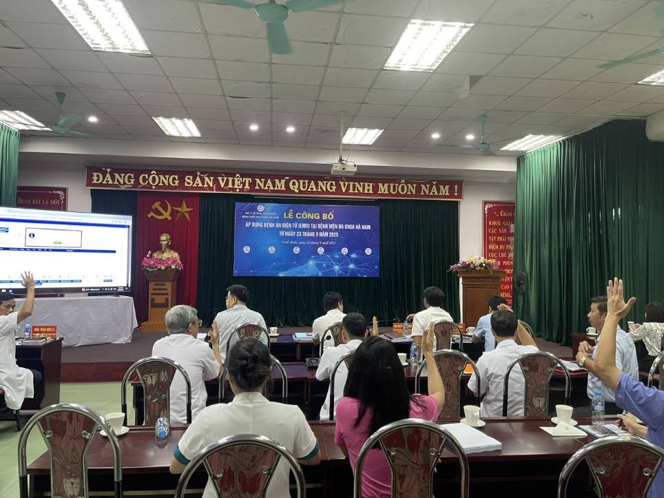 Bệnh viện Đa khoa Hà Nam: Nỗ lực chuyển đổi số toàn diện