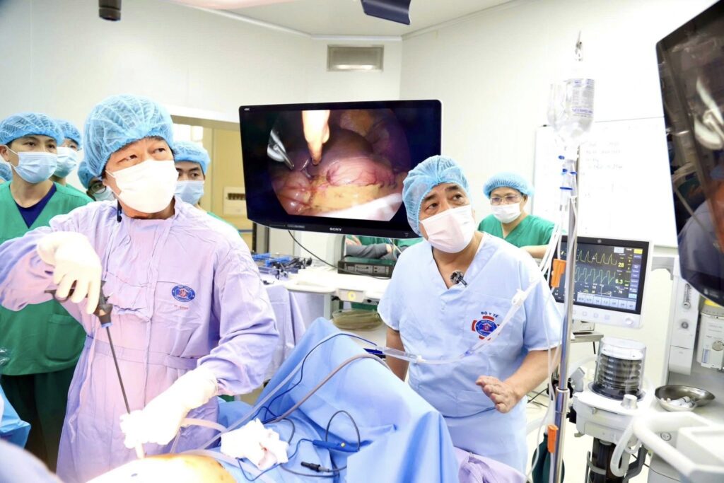 “PHẪU THUẬT NỘI SOI UNG THƯ DẠ DÀY: TỪ LANDMARK HIỆN TẠI ĐẾN CHIẾN LƯỢC TƯƠNG LAI”