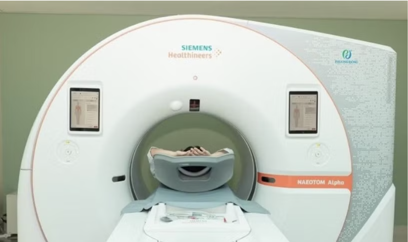 Bệnh viện Bạch Mai tiên phong ứng dụng công nghệ CT đếm photon 0,2mm: Bước tiến mới của y tế Việt Nam