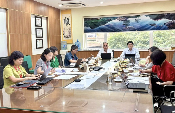 Đẩy mạnh đào tạo, nâng cao chất lượng nguồn nhân lực y tế cơ sở