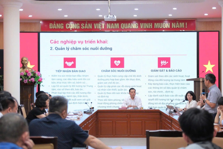 Khẩn trương triển khai chuyển đổi số, làm giàu, làm sạch, chuẩn hoá dữ liệu cơ sở trợ giúp xã hội và người làm công tác xã hội