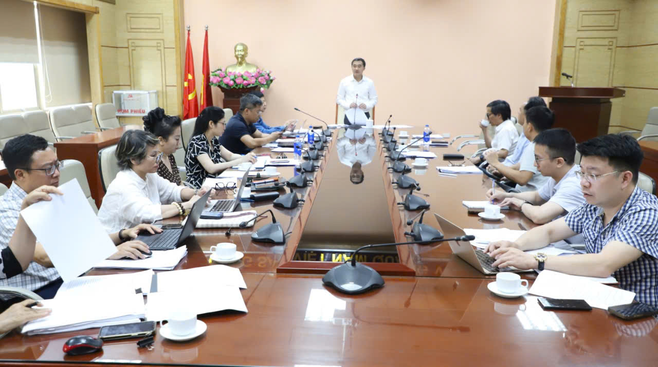 Thứ trưởng Bộ Y tế Trần Văn Thuấn: 5 chính sách của Dự án Luật hiển, lấy, ghép mô, bộ phận cơ thể người và hiến, lấy xác (sửa đổi) phải bao quát, cụ thể, khoa học