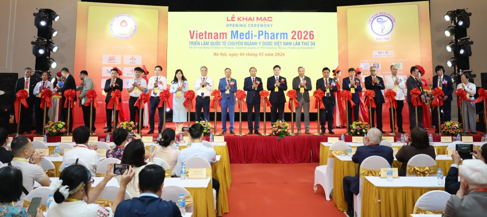 Thứ trưởng Thường trực Bộ Y tế Vũ Mạnh Hà dự và phát biểu tại khai mạc Triển lãm Quốc tế chuyên ngành Y Dược Việt Nam lần thứ 34