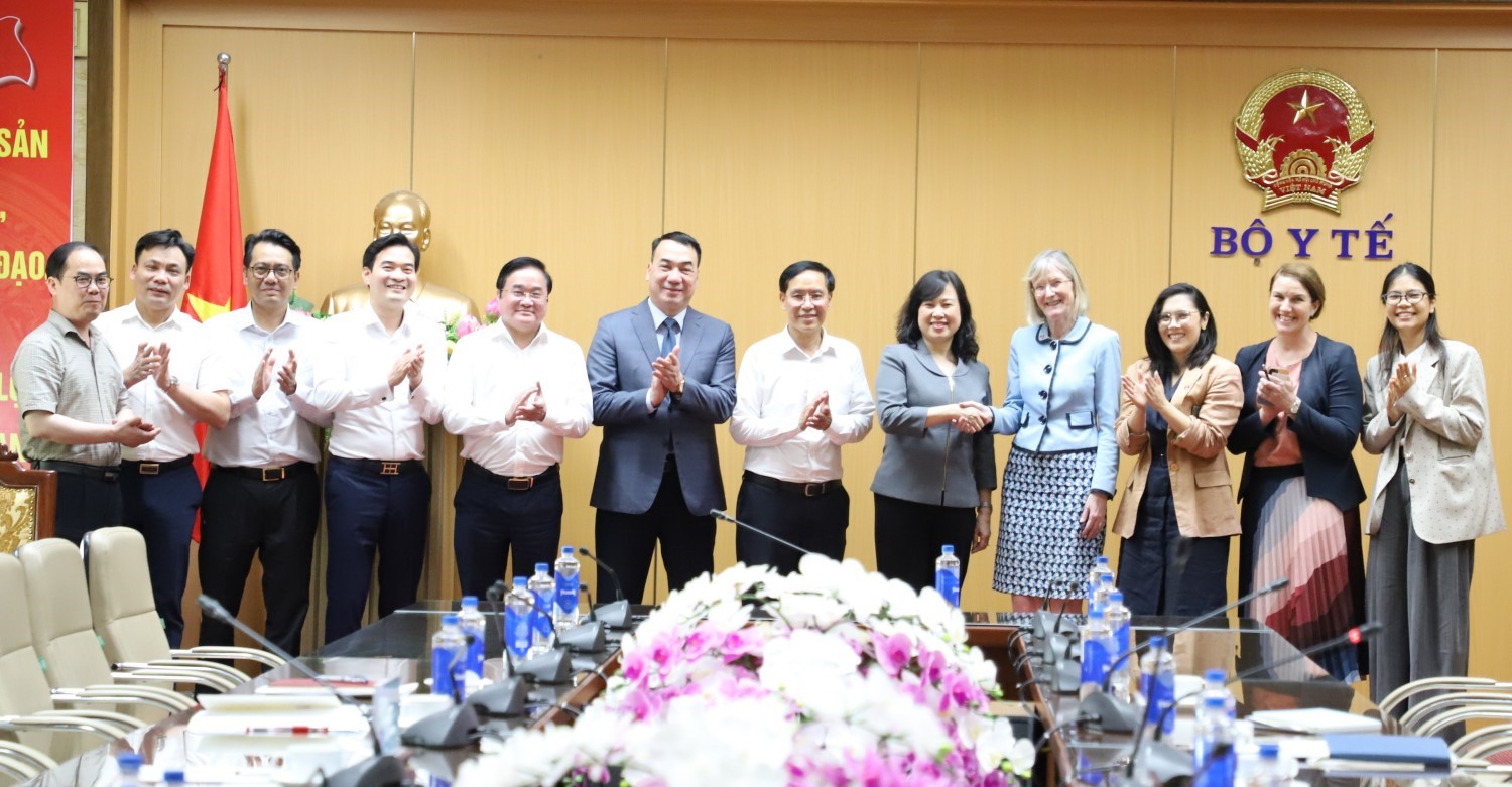 Bộ trưởng Bộ Y tế Đào Hồng Lan tiếp bà Gillian Bird, Đại sứ đặc mệnh toàn quyền Liên bang Úc tại Việt Nam
