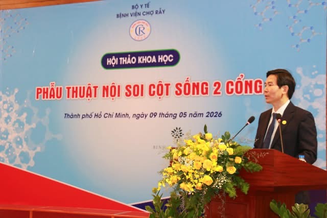 BỆNH VIỆN CHỢ RẪY TỔ CHỨC THÀNH CÔNG HỘI THẢO “PHẪU THUẬT NỘI SOI CỘT SỐNG HAI CỔNG: LÝ THUYẾT VÀ THỰC HÀNH TRÊN XÁC” VỚI QUY MÔ LỚN NHẤT CẢ NƯỚC